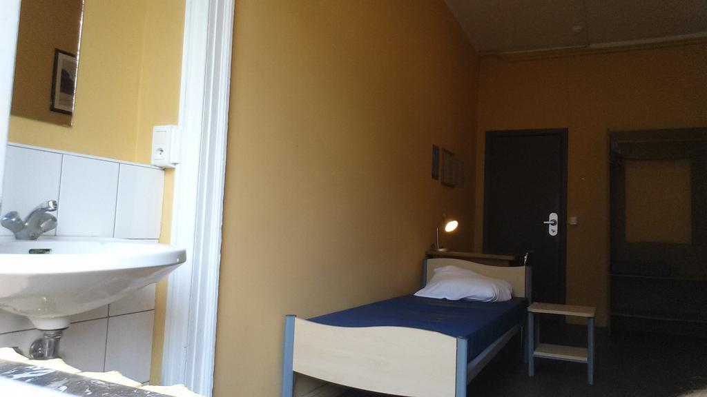 Van Gogh Youth Hostel City Centre Saint-Josse-ten-Noode Eksteriør bilde